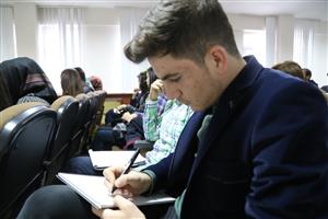 Anlamlandırmak İnsanın Fıtri Bir Kabiliyetidir 