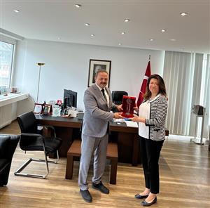 ASÜ heyeti Almanya’da tanıtım ve iş birliği ziyaretlerinde bulundu