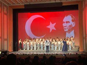 ASÜ’lü akademisyenlerin eserleri Devlet Operası’nda yankılandı