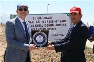 ASÜ’de Kutlu Doğuma Özel Fidan Dikme Çalışması 