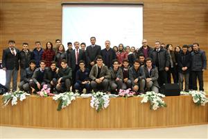 Önemli Olan Üniversiteye Gitmek Değil, İnsan Olabilmektir