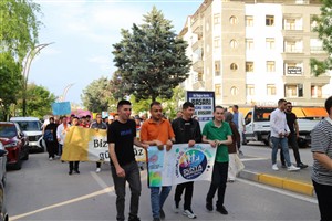 Aksaray’da Engelliler Haftası kapsamında farkındalık yürüyüşü düzenlendi